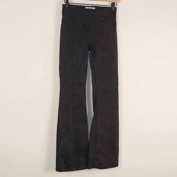 Free People We The Free Pull On Flare Black Jeans Womens Sz 24 - Picture 1 of 10